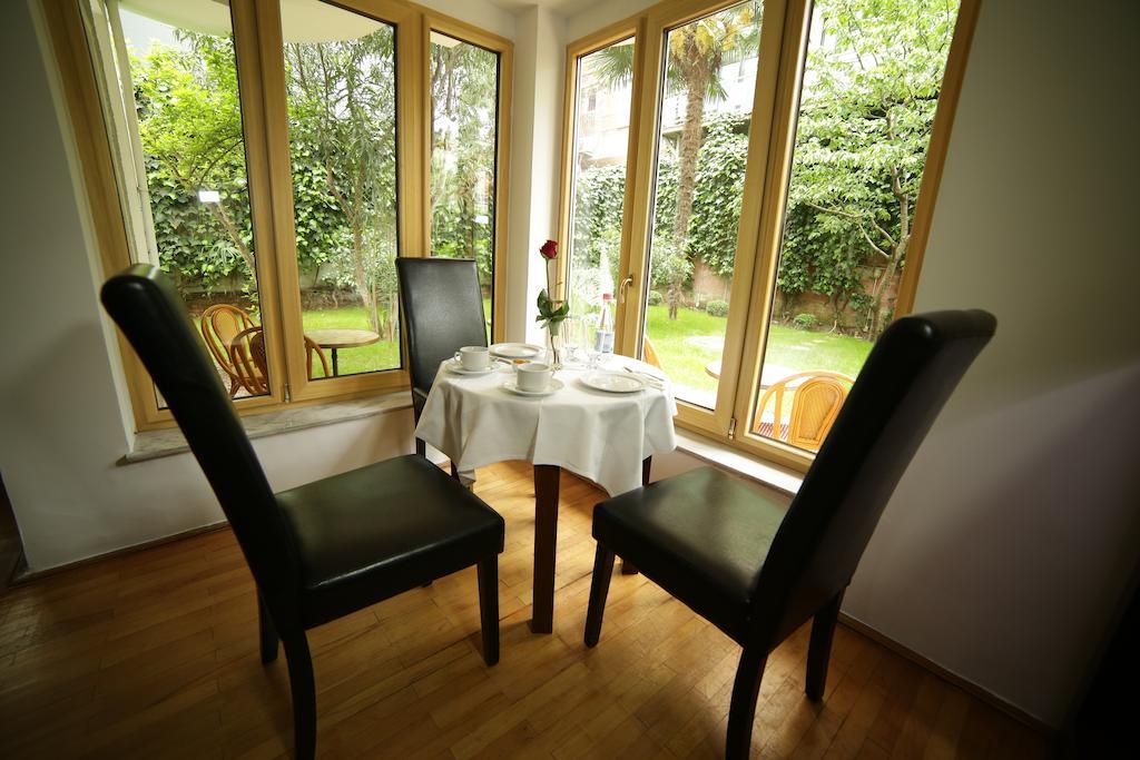 טיראנה Hotel De Paris מראה חיצוני תמונה