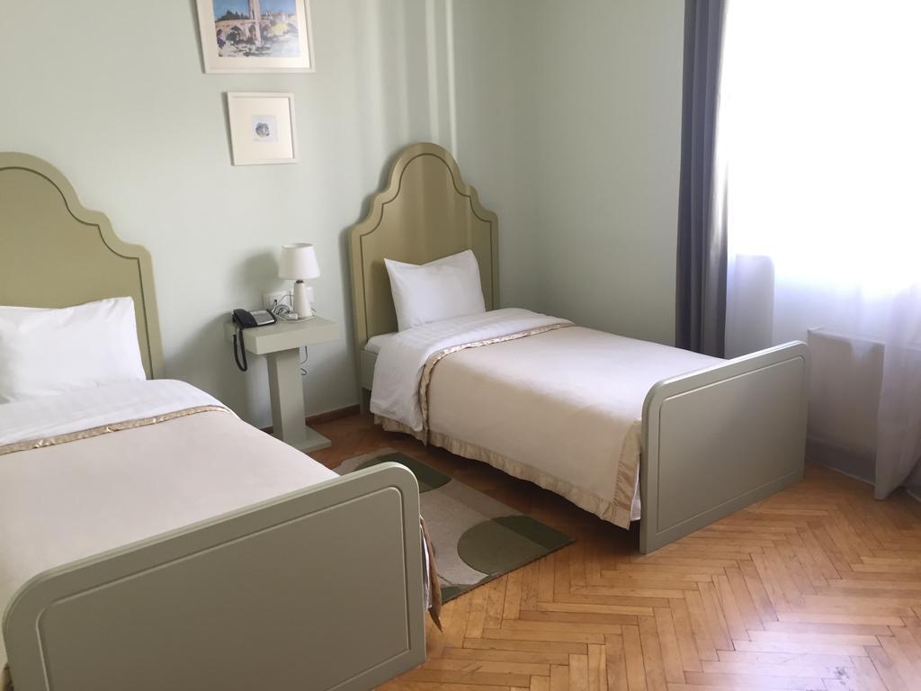 טיראנה Hotel De Paris מראה חיצוני תמונה