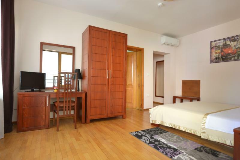 טיראנה Hotel De Paris מראה חיצוני תמונה